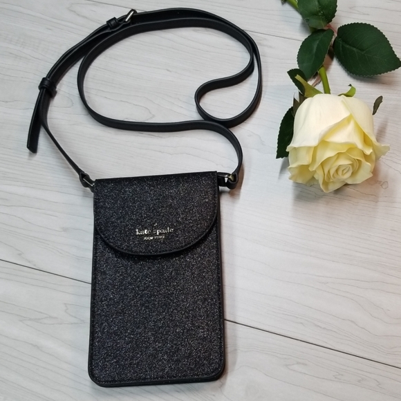 kate spade Handbags - Kate Spade Cellphone Crossbody